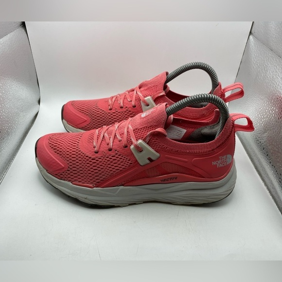 The North Face Vectiv women’s sneakers size 6 - Picture 1 of 9